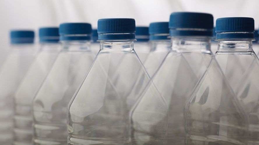 Plastik PET: Pengertian, Struktur, dan Kegunaannya | Tokoplas.com