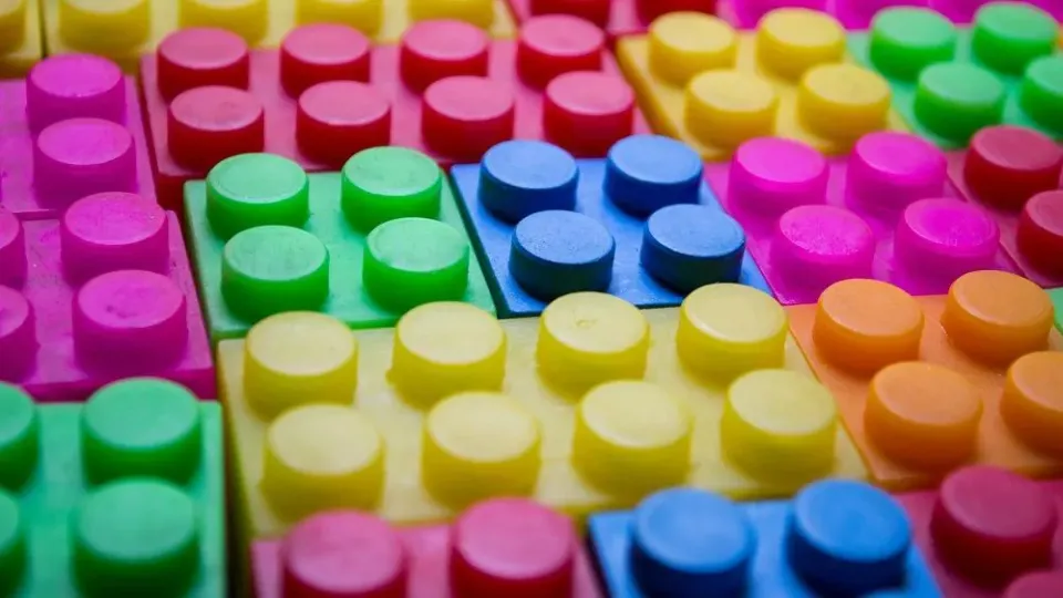 Memahami Plastic Colorant (Pewarna Plastik) dan Jenis - Jenisnya | Tokoplas.com