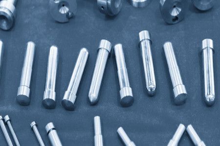 Sprue Bush dan Kegunaannya dalam Injection Molding