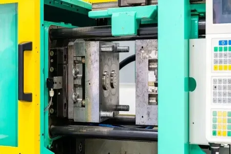 Cara Menentukan Kebutuhan Clamp Tonnage pada Injection Molding