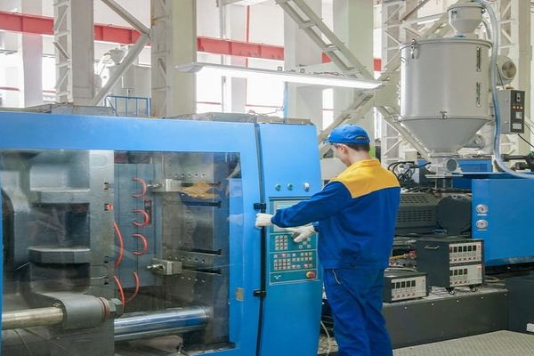 4 Faktor yang Memengaruhi Kualitas Produk Injection Molding