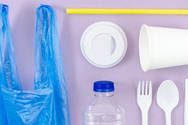 Apa Perbedaan antara Plastik PP dan Plastik PE?